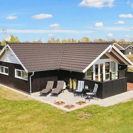 6 Person In Hadsund Holiday home *